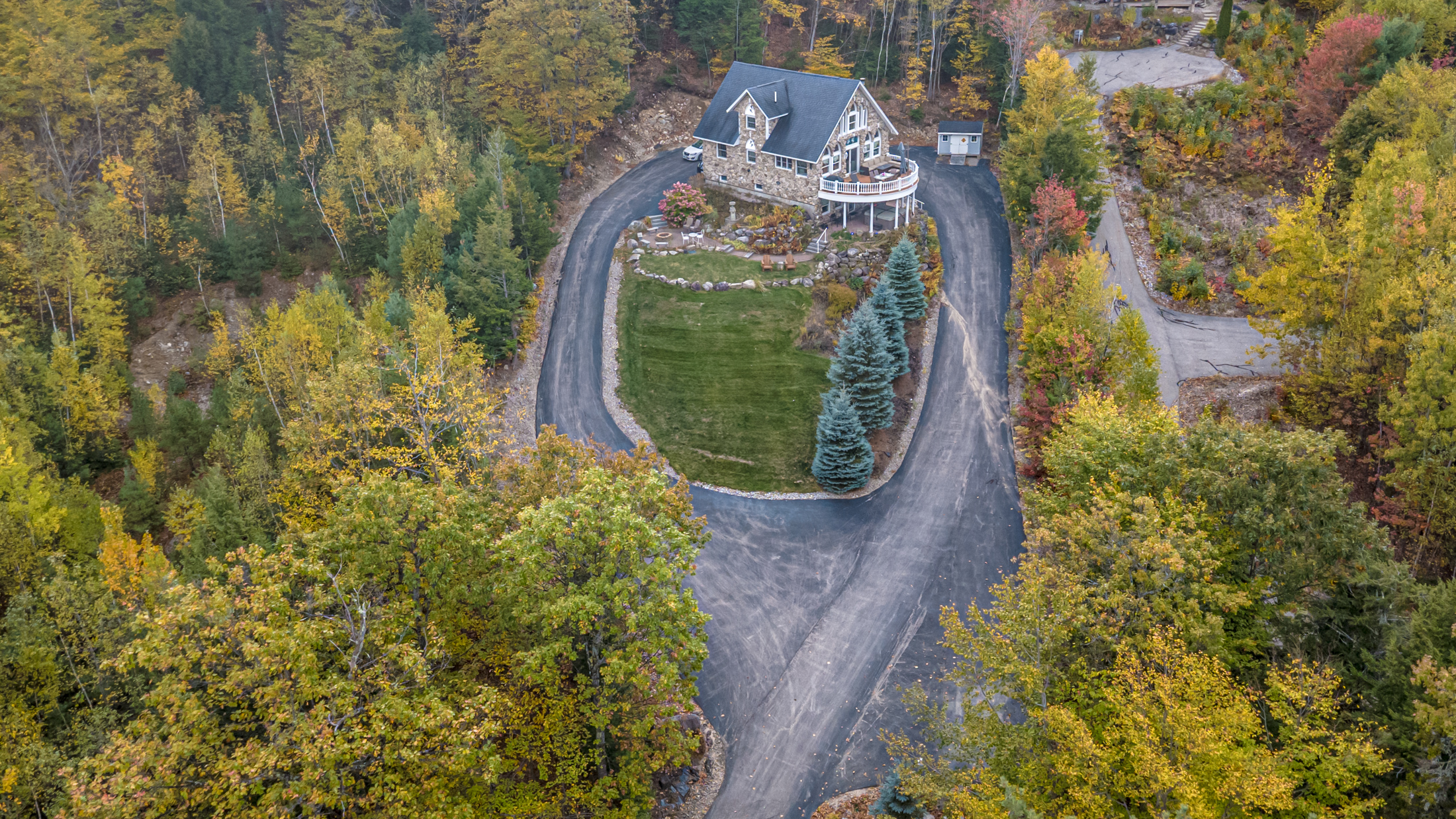 Aerial view 11 of Stonewood Chalet and the White Mountains
