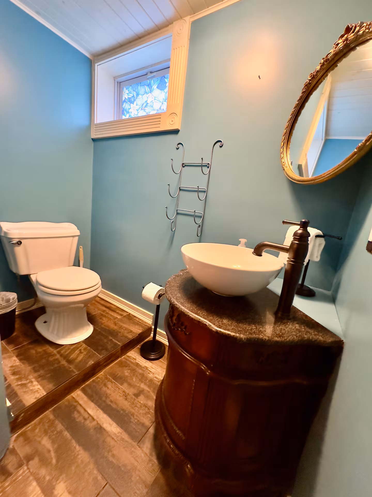 Stonewood lower-level bathroom