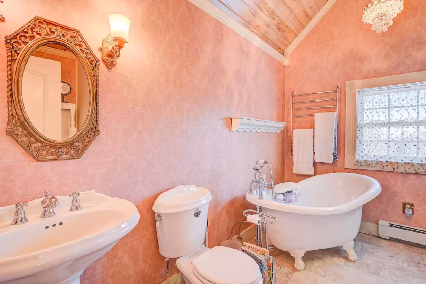 Stonewood bathroom detail